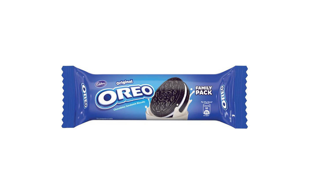 Cadbury Original Oreo Chocolatey Sandwich Biscuits   Pack  120 grams